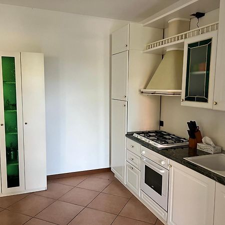 Magic Desenzano Apartment Дезенцано-дель-Гарда Екстер'єр фото