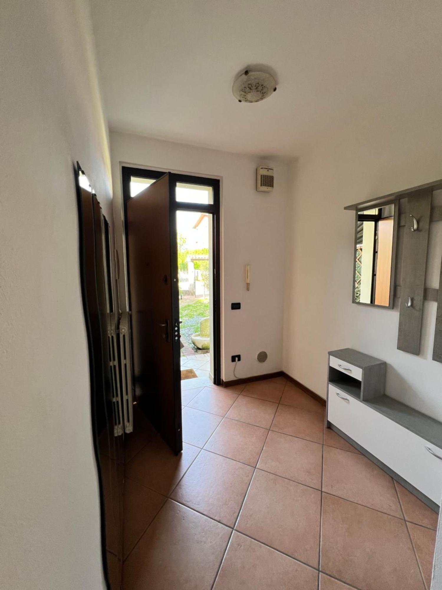 Magic Desenzano Apartment Дезенцано-дель-Гарда Екстер'єр фото